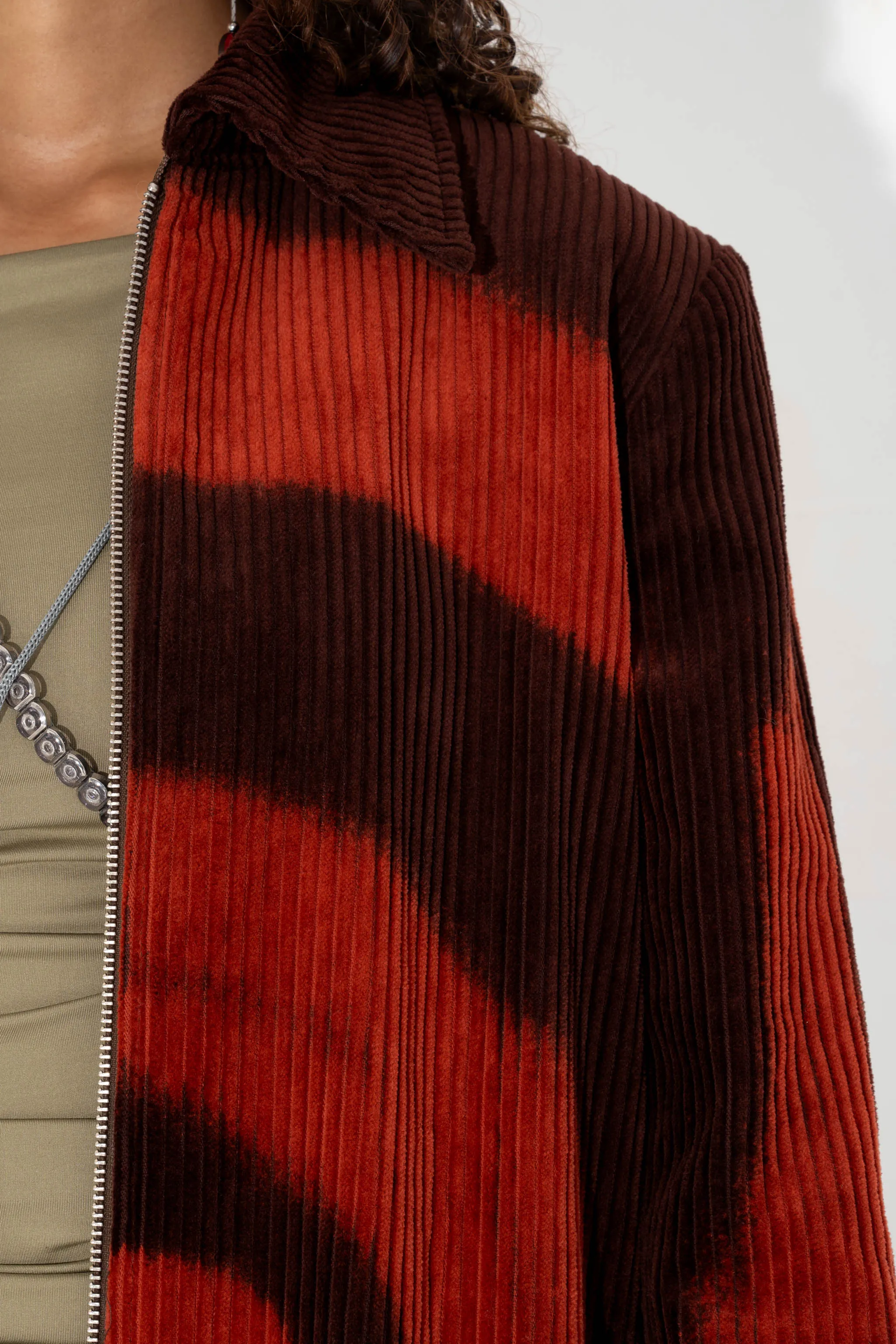 CORDUROY STRAIGHT COAT in Maroon Spiral