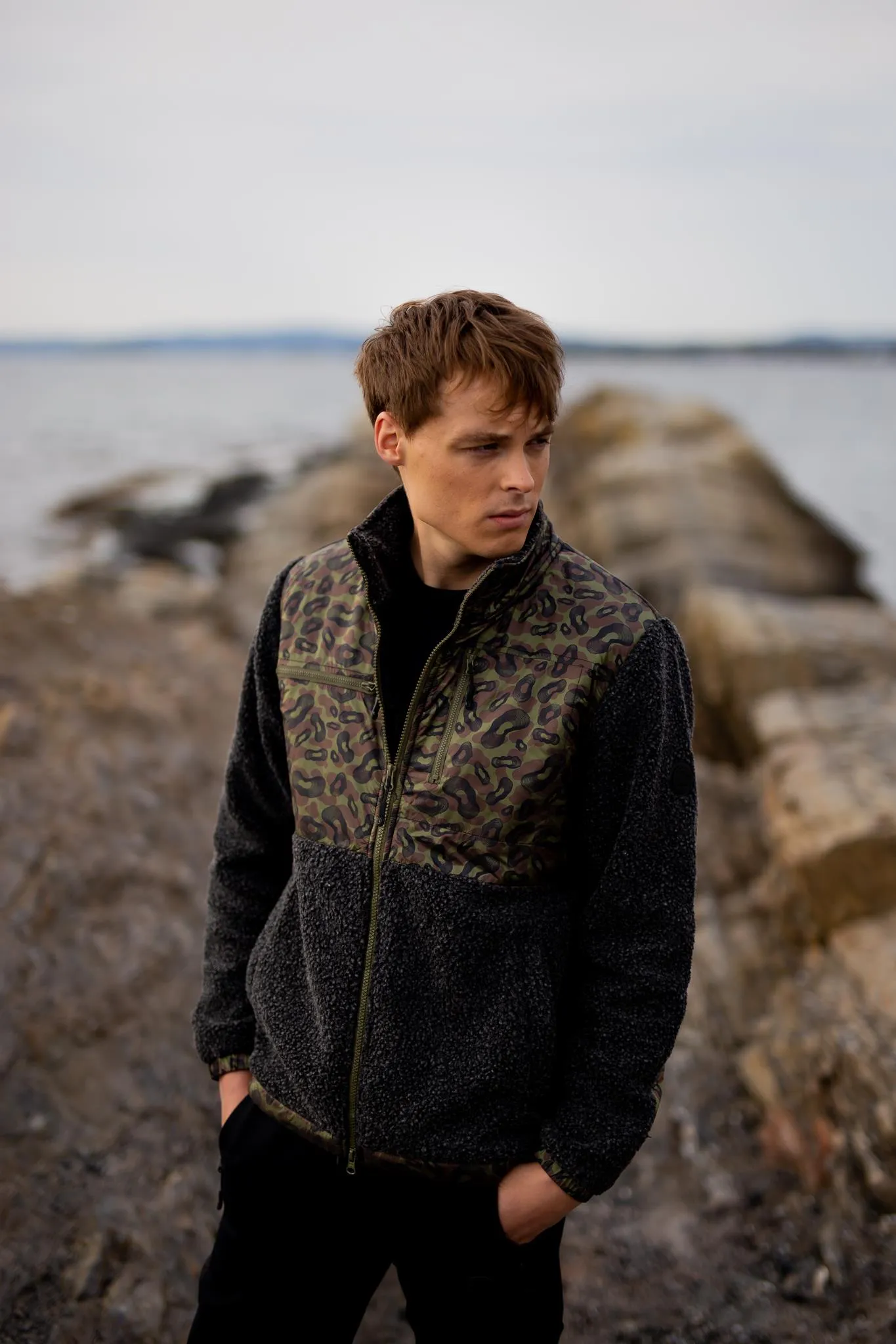 Lincoln Cardigan - Dark Grey