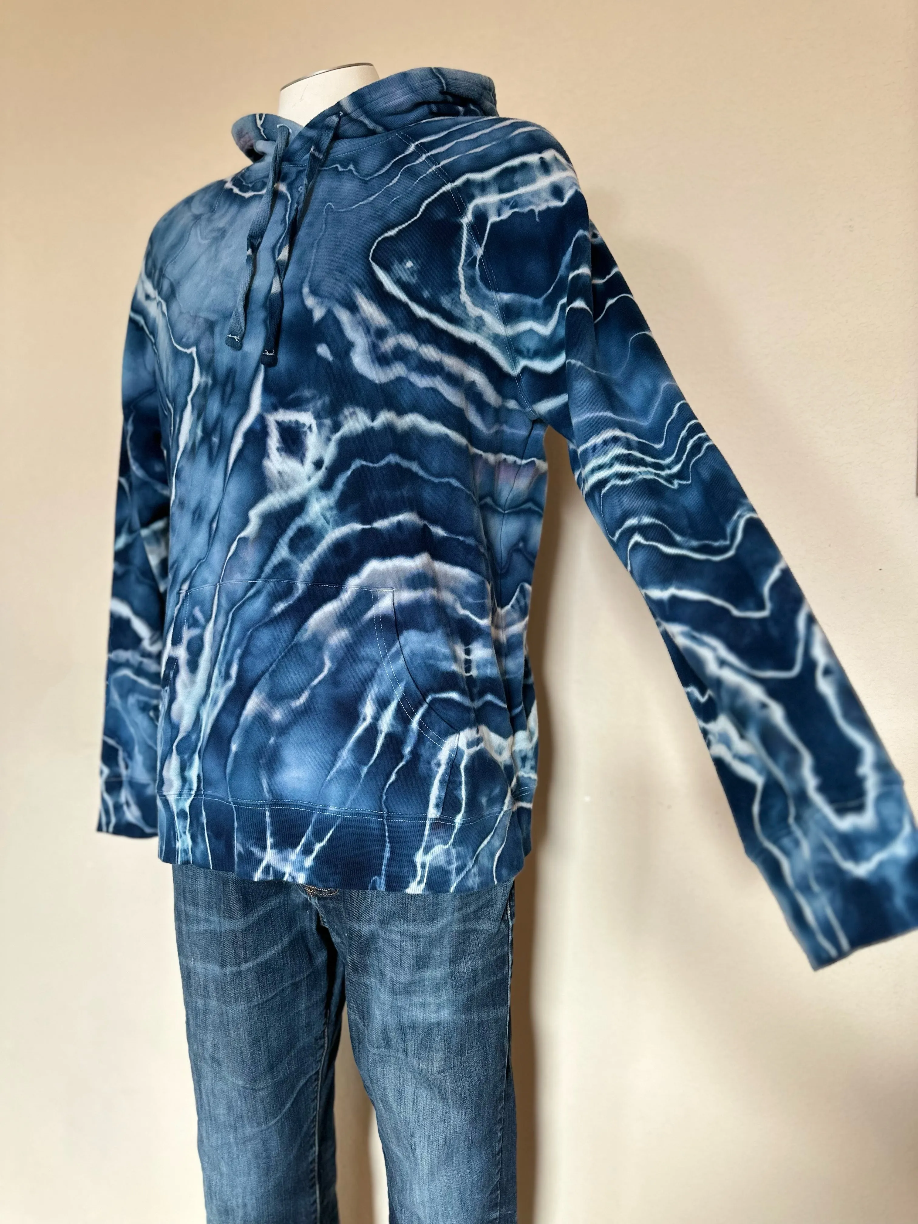 Men’s Large Geode 100% Cotton Hoodie in ‘Smokey Blue’