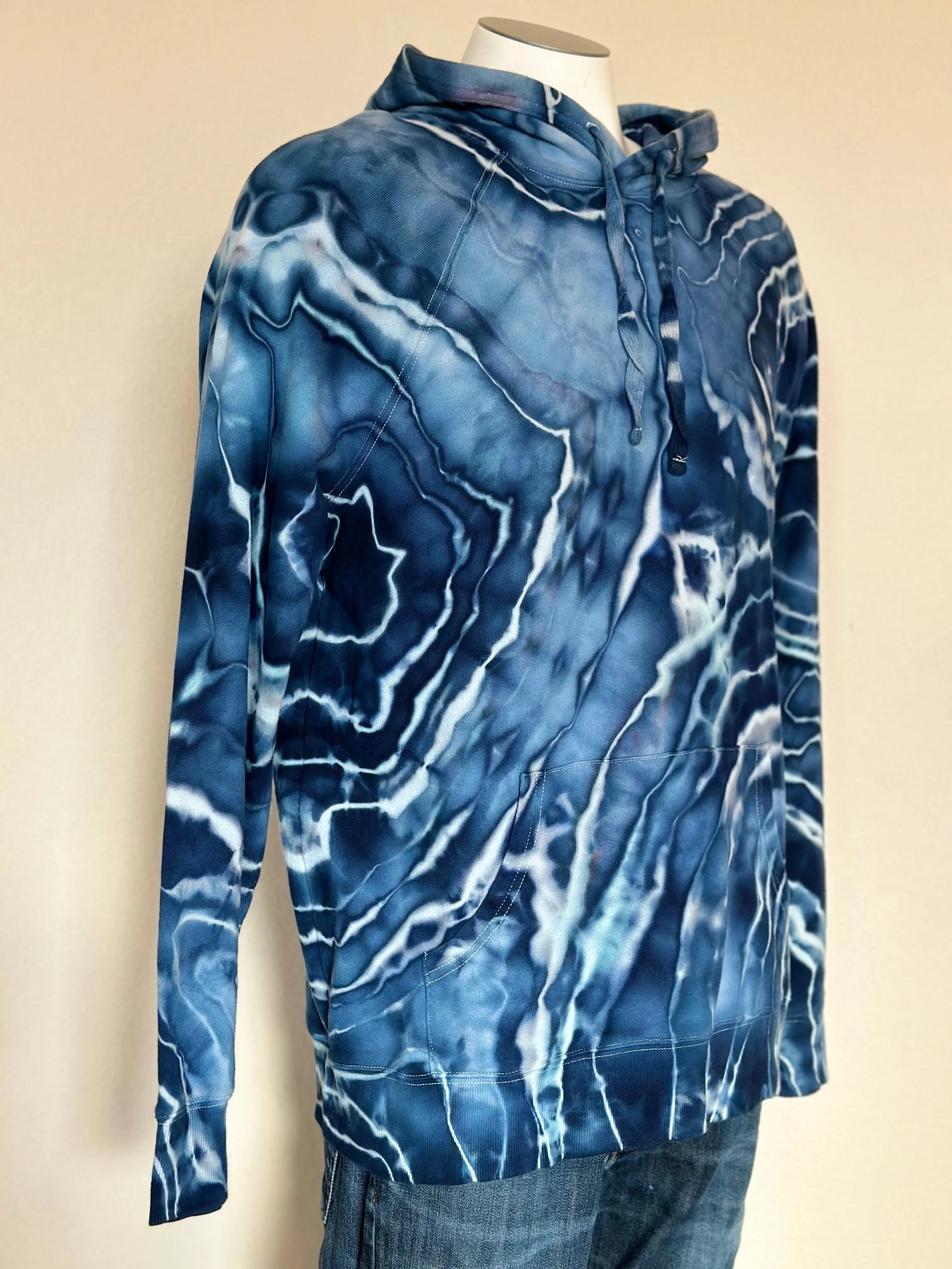 Men’s Large Geode 100% Cotton Hoodie in ‘Smokey Blue’