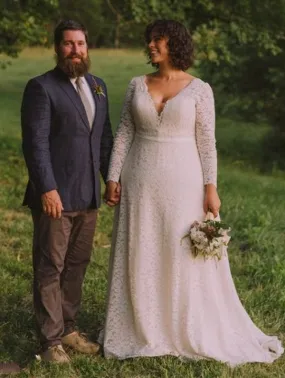 Modest Long Sleeve Lace Plus Size Wedding Dress
