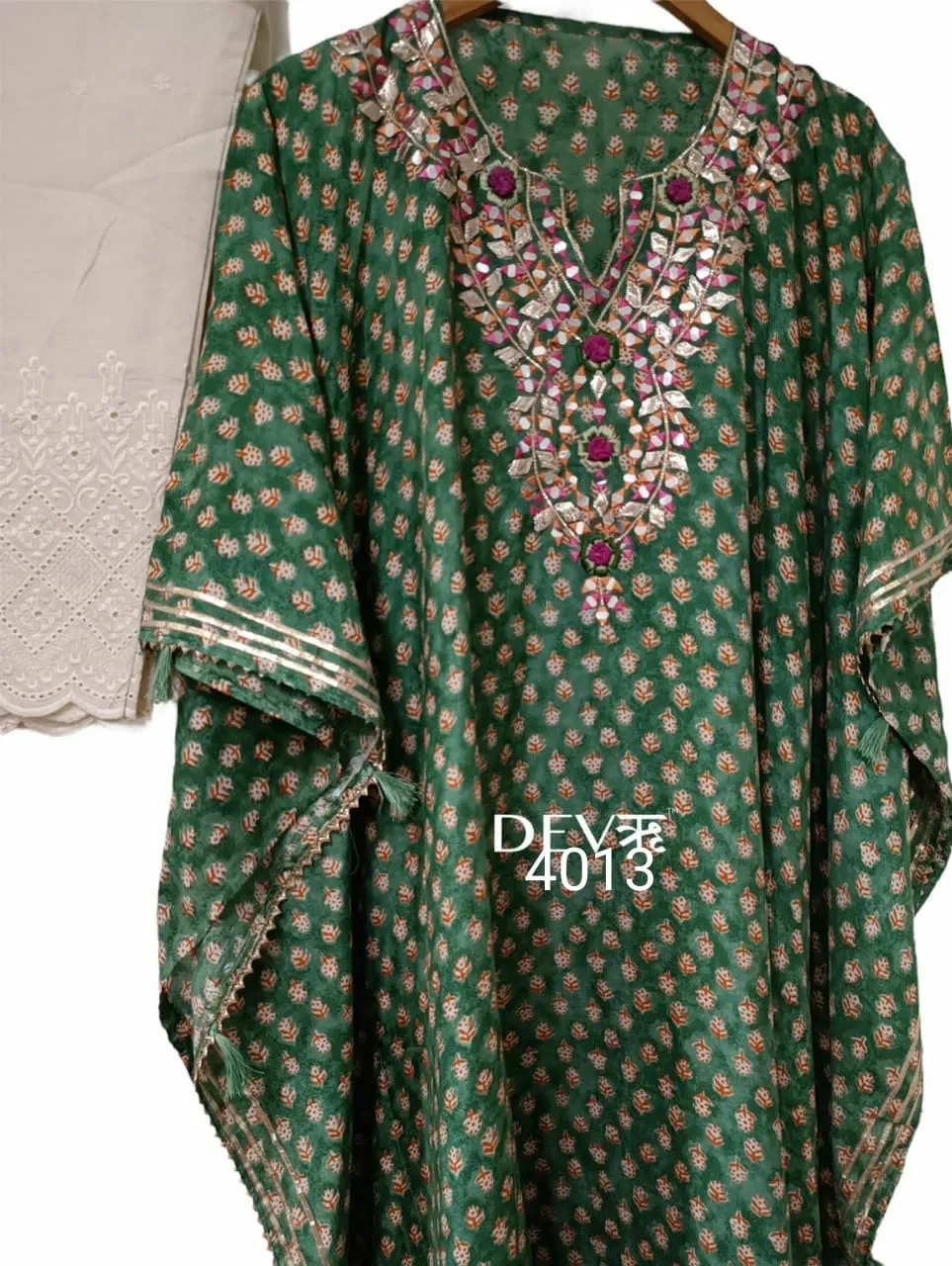 Movika ethnic kaftan