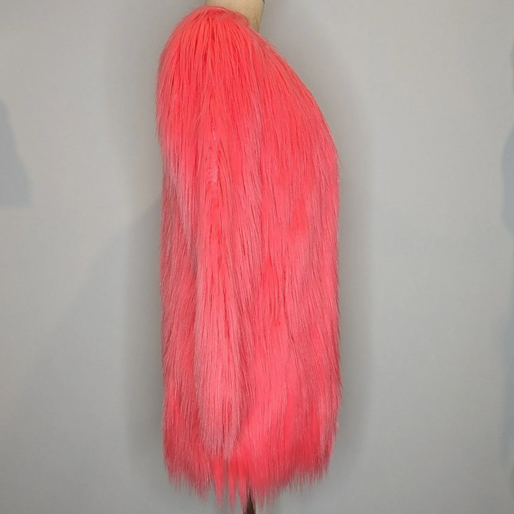 Unreal Fur Coral/Pink Coat